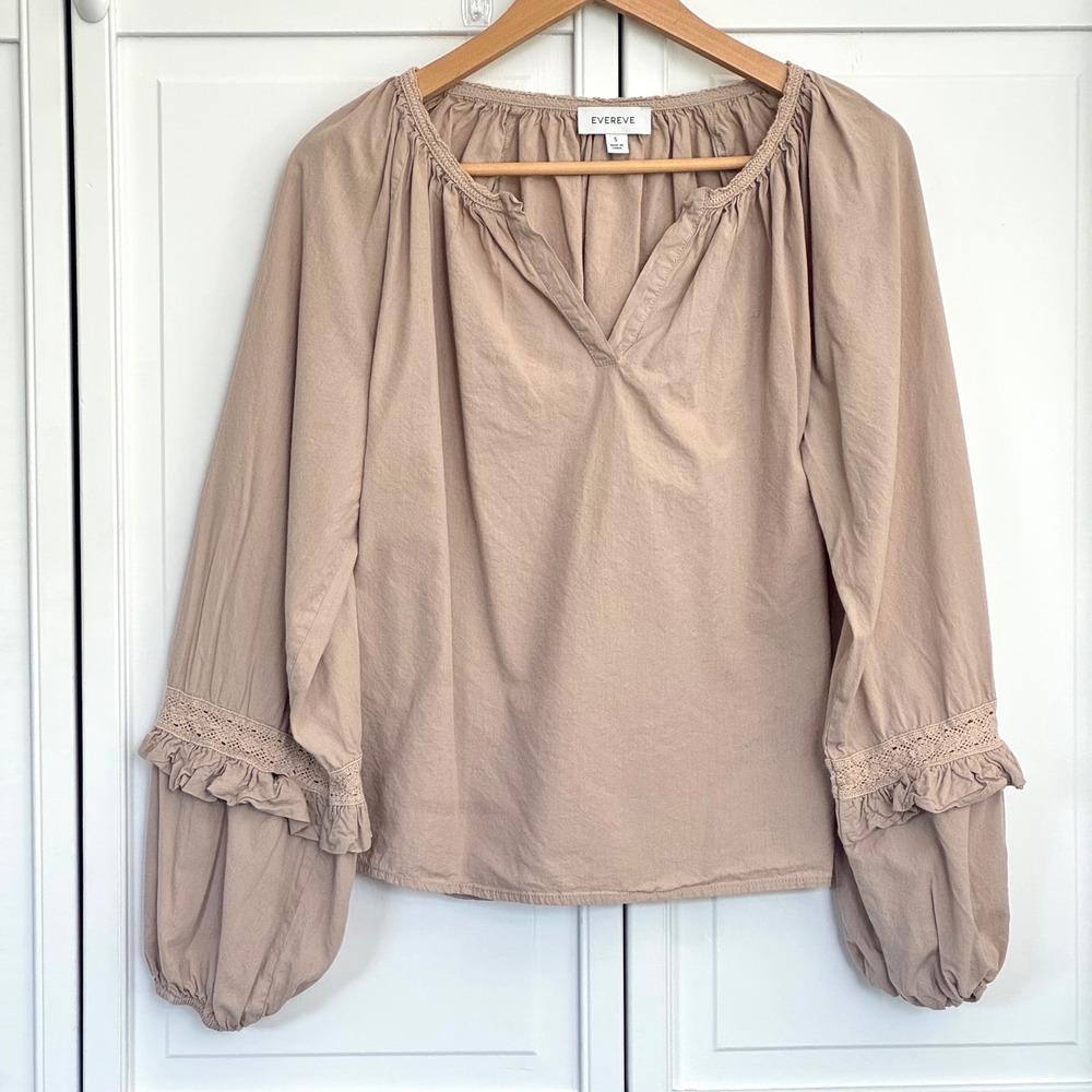 Evereve Sandstone Beige Crochet Ruffle Sleeve Blouse Top Small Peasant Boho